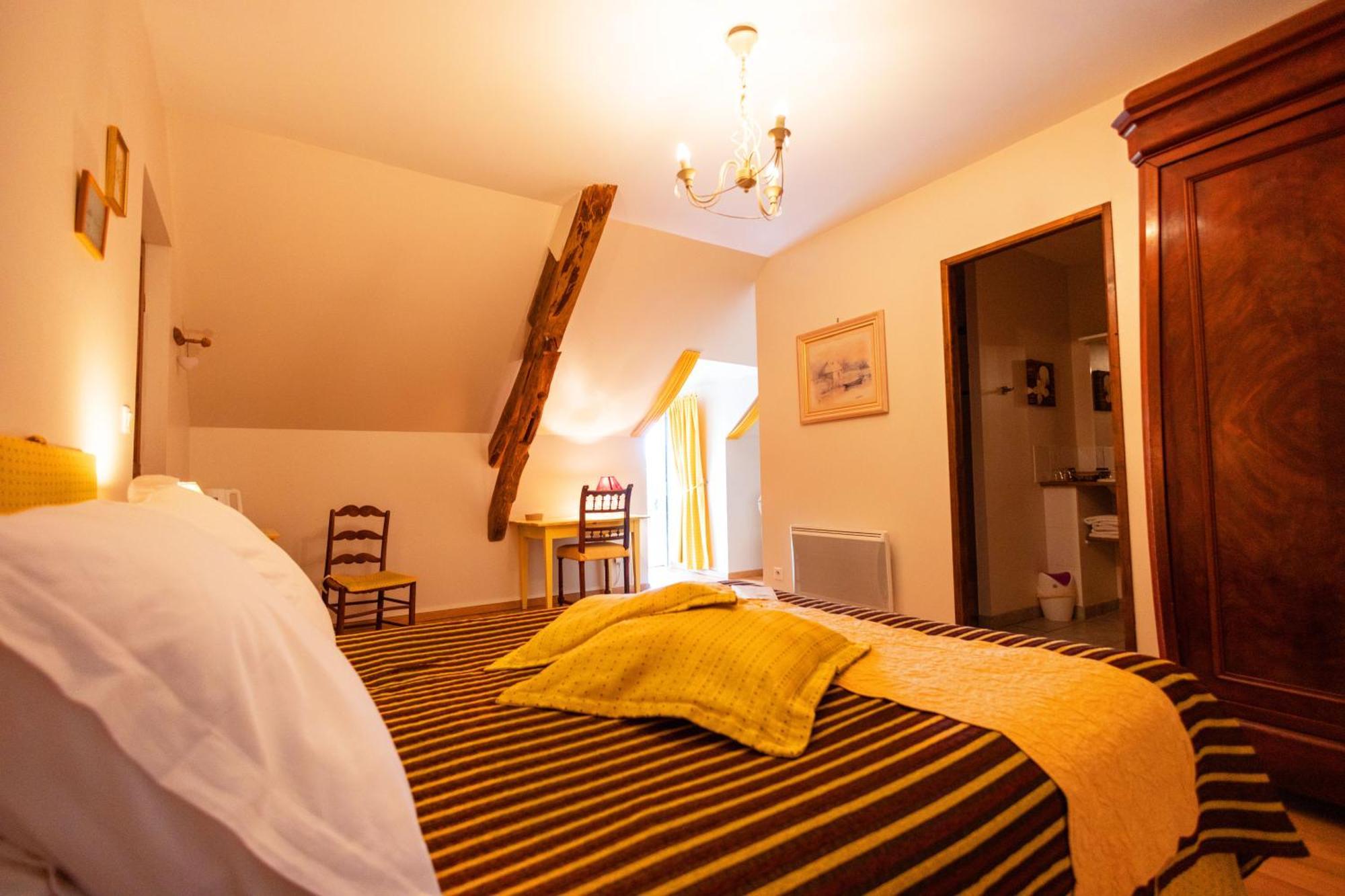 Bed and Breakfast Ferme de Marpalu à La Ferté-Saint-Cyr Extérieur photo