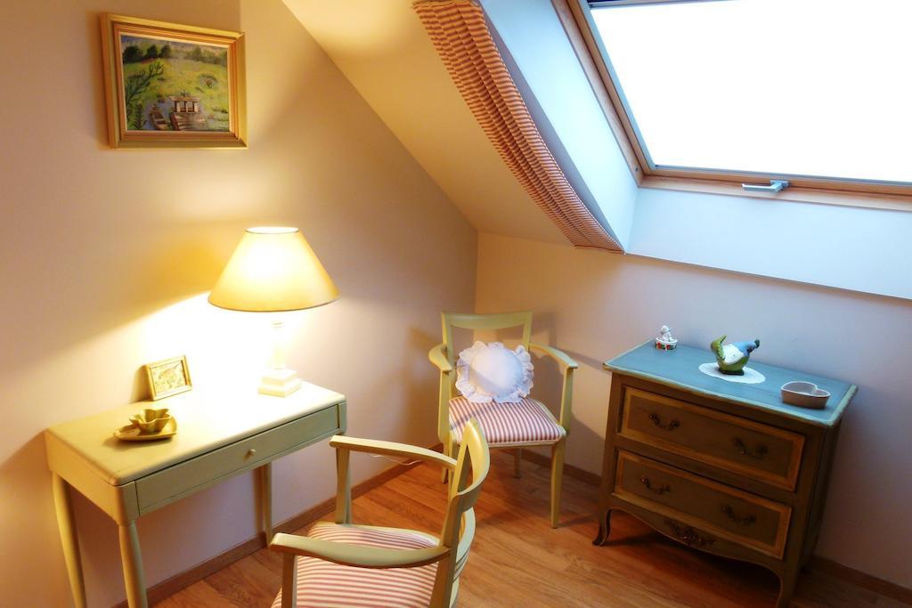 Bed and Breakfast Ferme de Marpalu à La Ferté-Saint-Cyr Chambre photo
